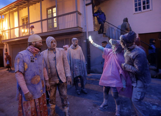 جانب من الاحتفالات 