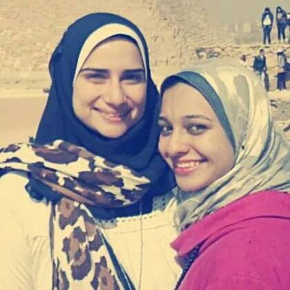 شدوي محمد واحد صديقاته