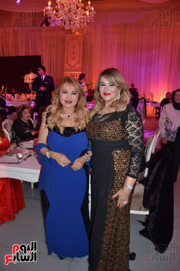 منى مرشد وسهير شلبى