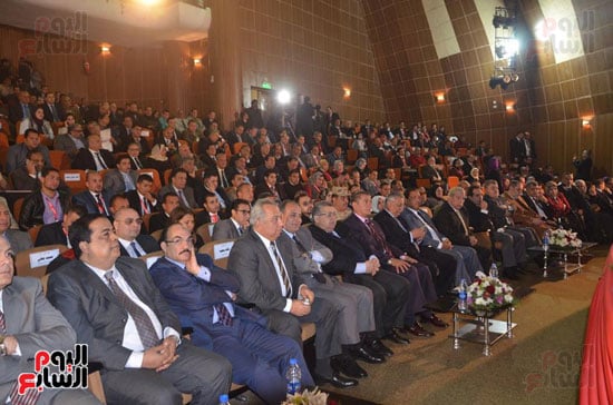 الوزراء والمحافظون بمؤتمر الشباب بكفر الشيخ