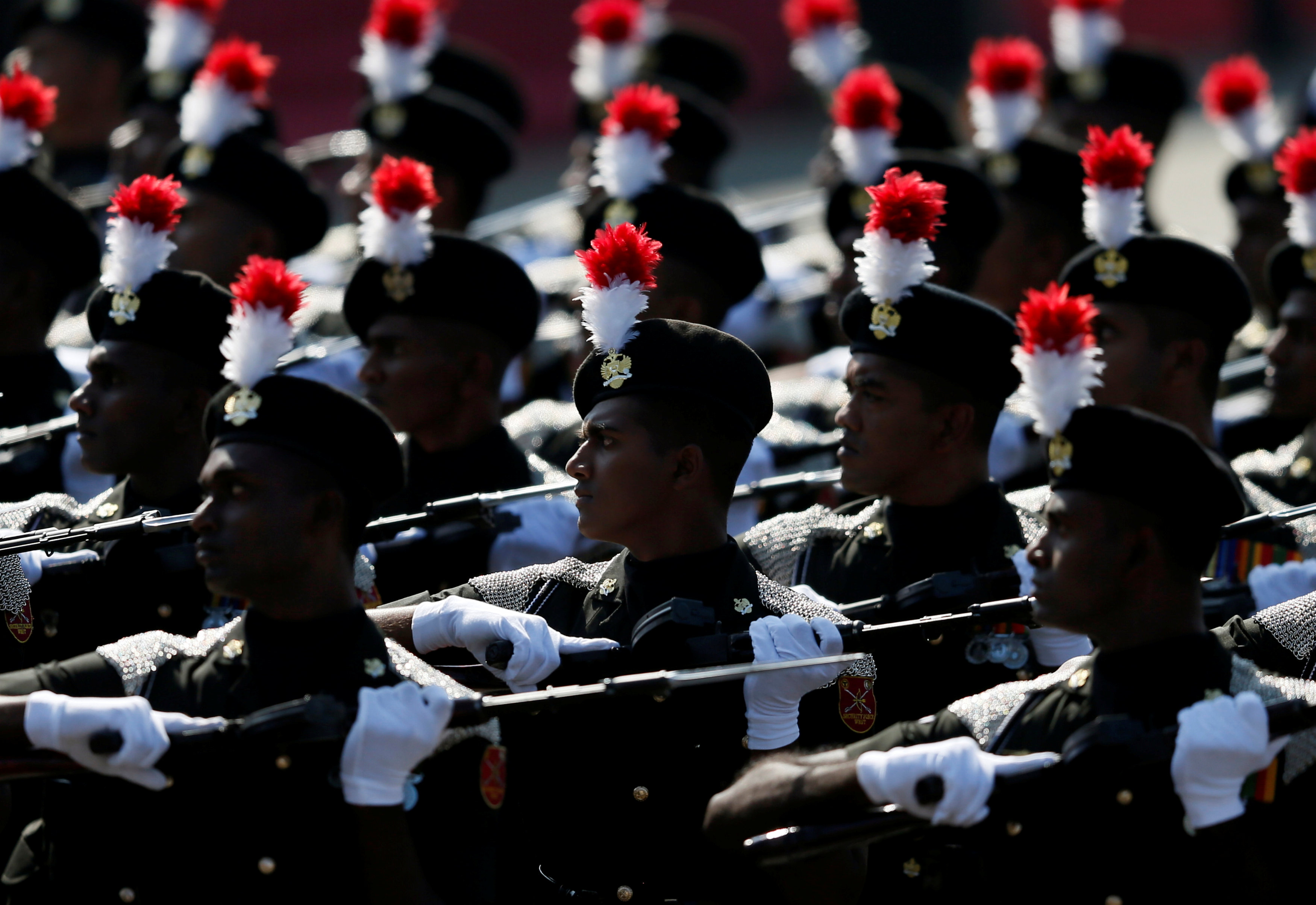 عروض عسكرية للجيش السريلانكى خلال احتفال الذكرى 69 للاستقلال