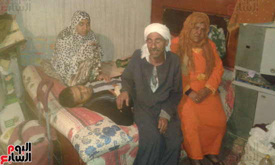          أسرة محمد أبو النجا مريض الصرع