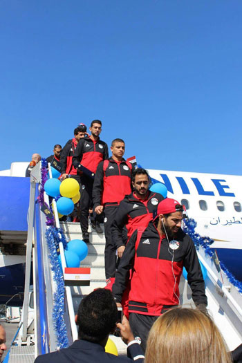 وصول منتخب مصر مطار القاهرة (3)