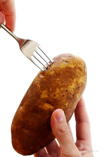طريقة عمل البطاطس المشوية2