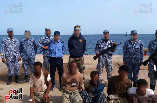 القوات البحرية تحبط محاولة تهريب مخدرات عّن طريق البحر 