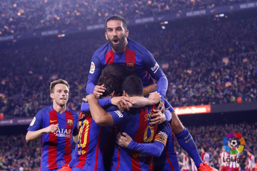 فرحة نجوم برشلونة بالتأهل لنهائى كأس اسبانيا