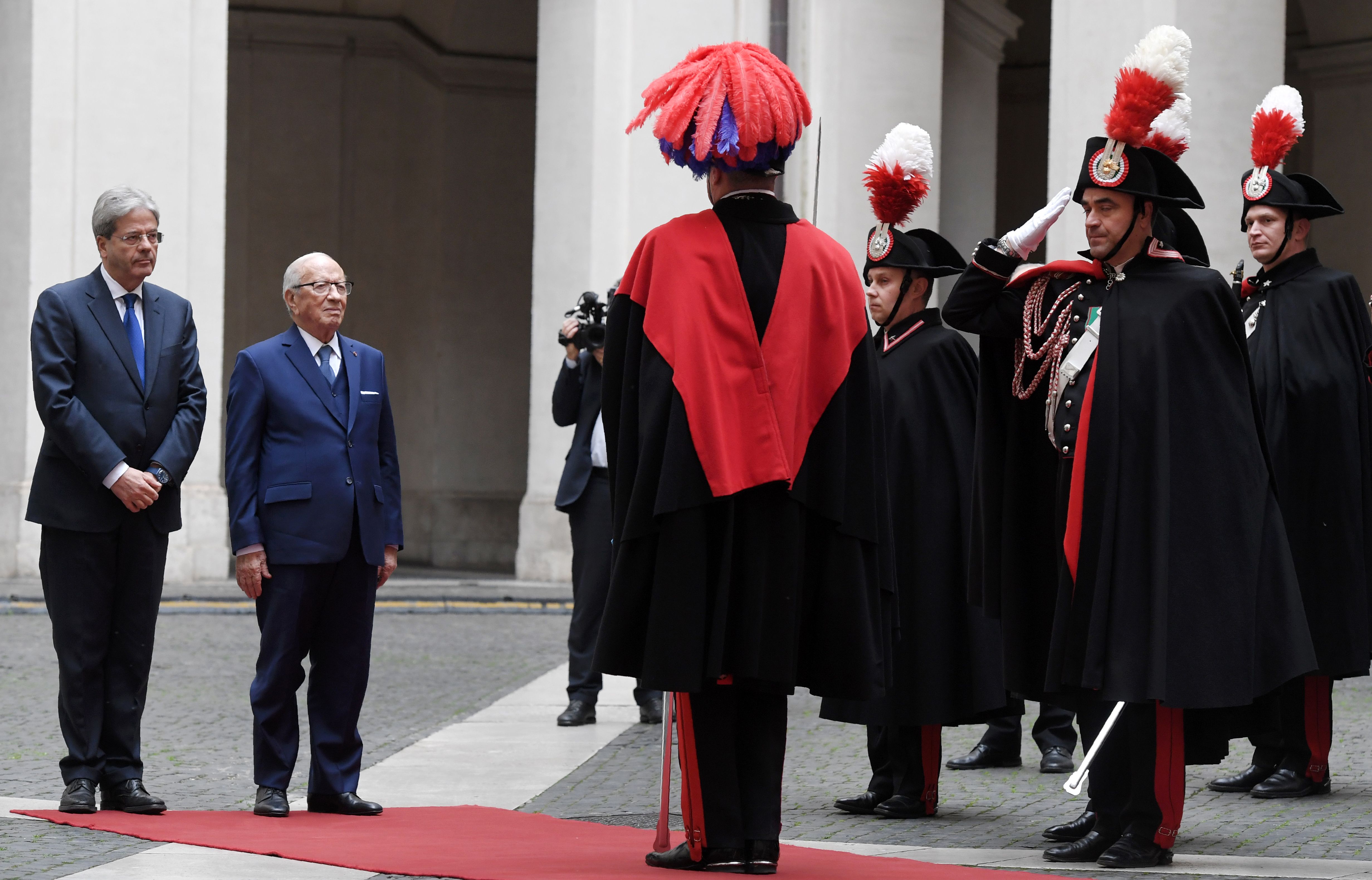 رئيس الوزراء الايطالي  يلتقى الرئيس التونسى