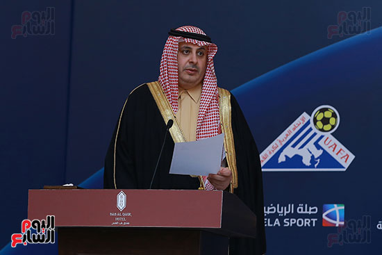 احمد ابوهشيمة خلال توقيع بث البطولة العربية (4)