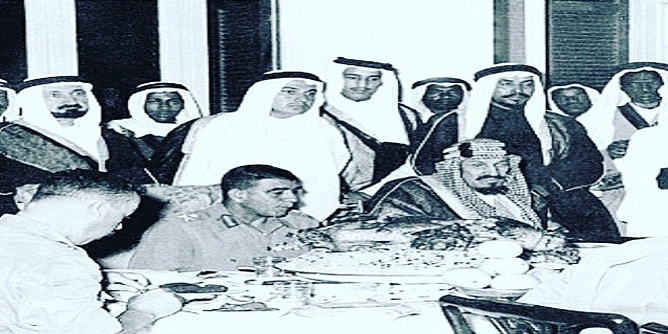 صورة تاريخية شاهدة على عمق العلاقات المصرية السعودية