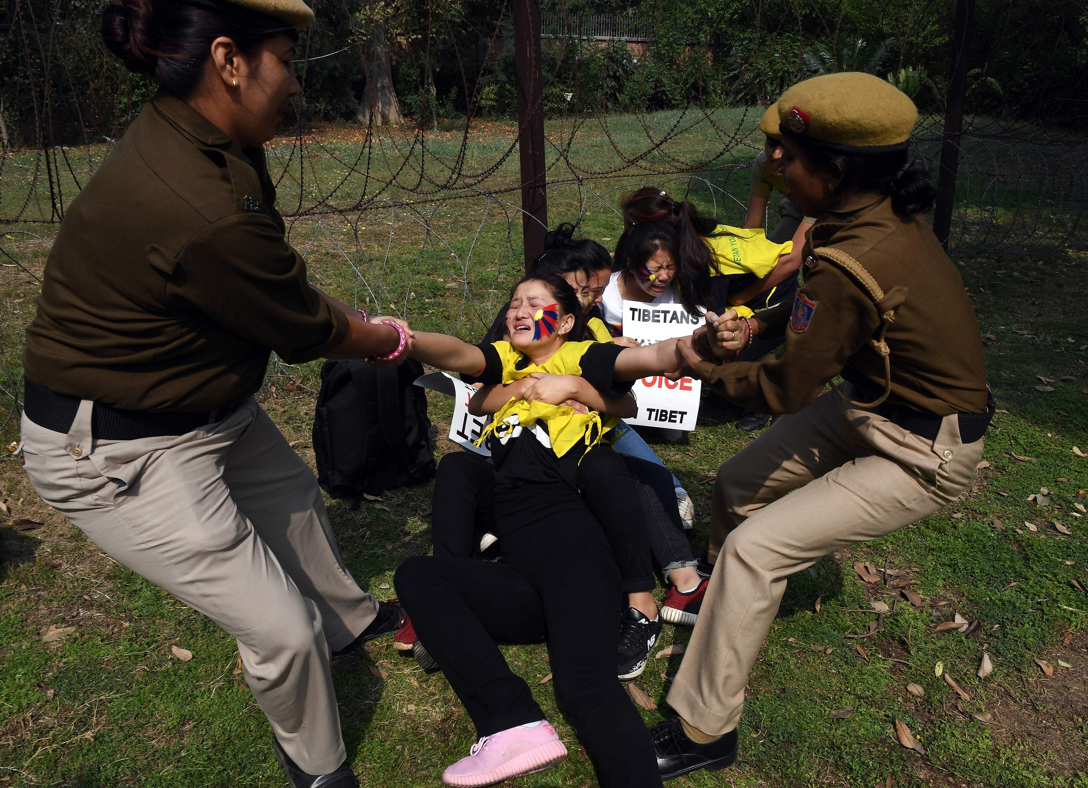 الشرطة الهندية تعتقل متظاهرين
