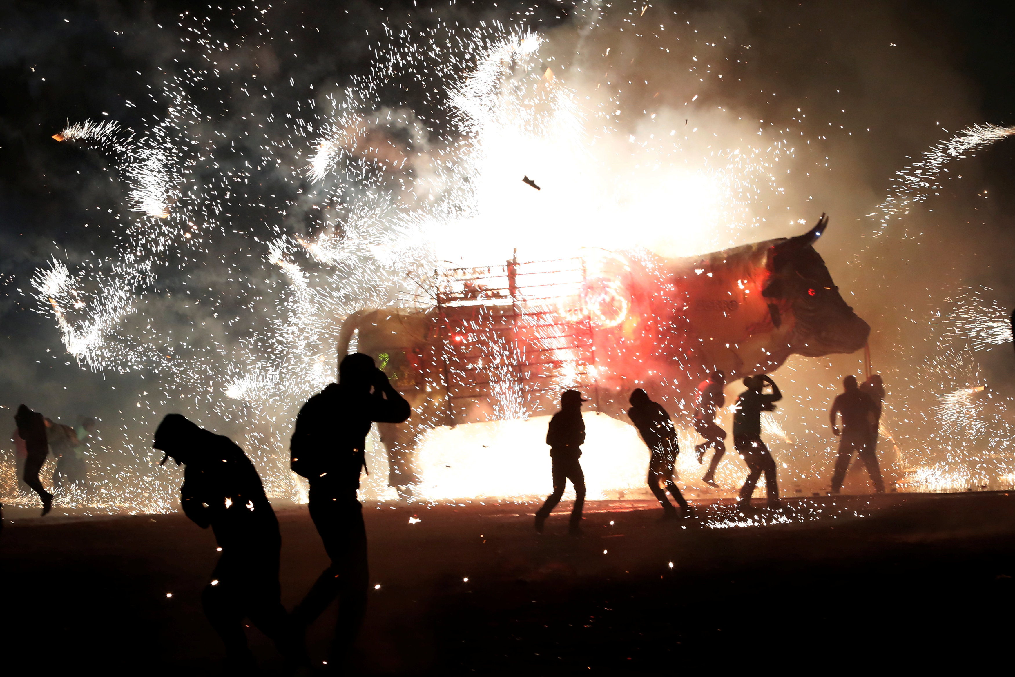 إصابة 499 شخصا بسبب الألعاب النارية خلال احتفالات المكسيك