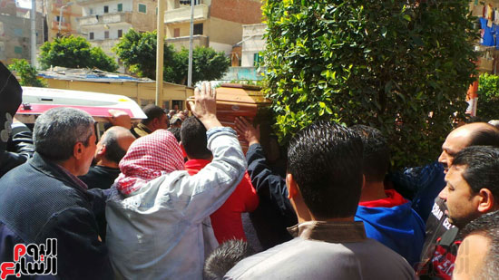 الأهالى يشيعون جثمان ريجينى الإسكندرية 