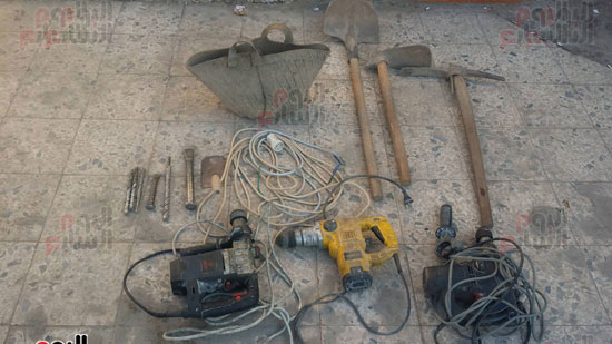 بعض الأدوات المستخدمة فى الحفر
