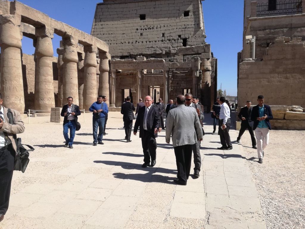 النمنم يؤكد أن لفعاليات خطوة لمزيد من التألق لعاصمة مصر الفرعونية