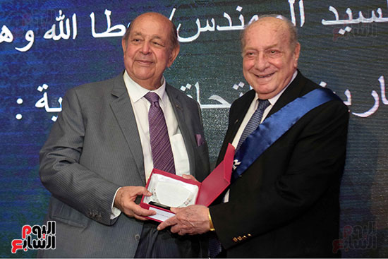 احتفالية تكريم الرواد بجمعية رجال الأعمال المصريين (28)