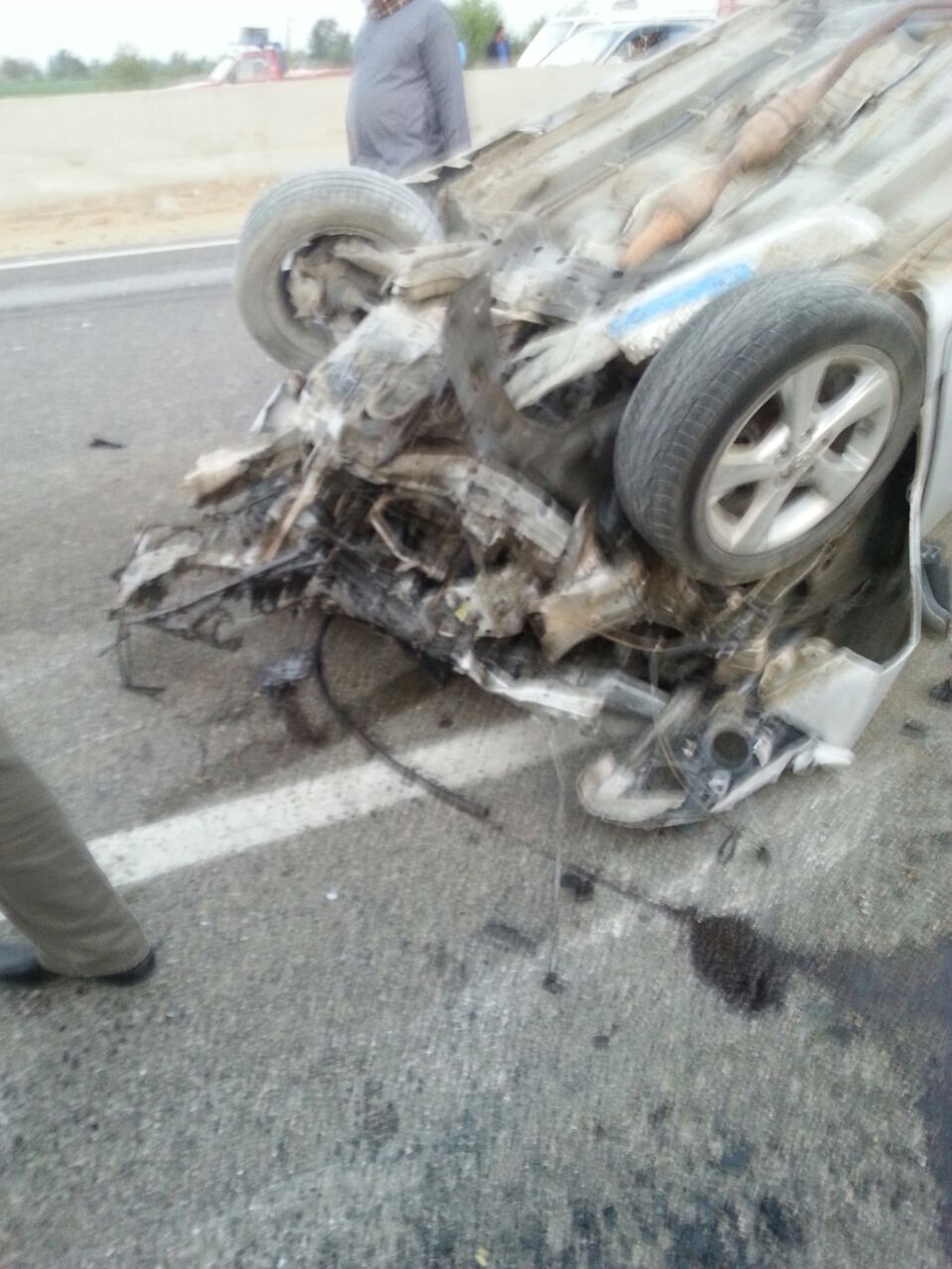 قارئ يوثق حادث تصادم سيارتين بكفر الشيخ (7)