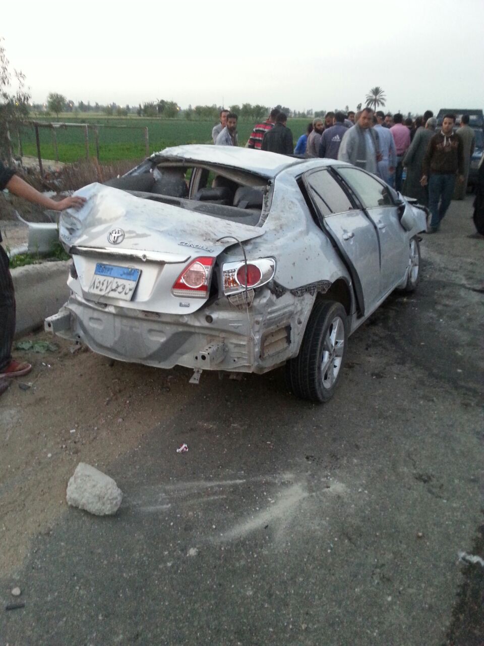قارئ يوثق حادث تصادم سيارتين بكفر الشيخ (8)