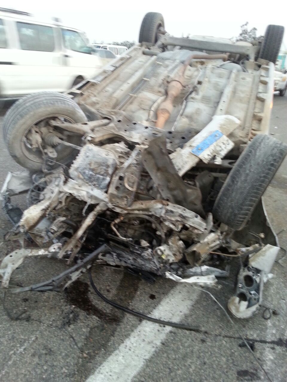 قارئ يوثق حادث تصادم سيارتين بكفر الشيخ (2)