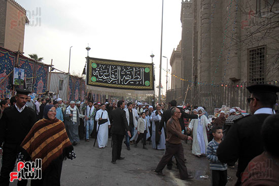انطلاق موكب الطريقة الرفاعية من مسجد السيدة زينب لـالرفاعى بالخليفة (46)