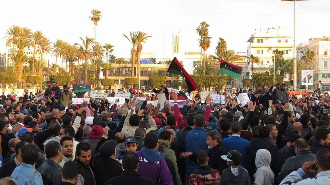 المظاهرات فى ليبيا لدعم حفتر