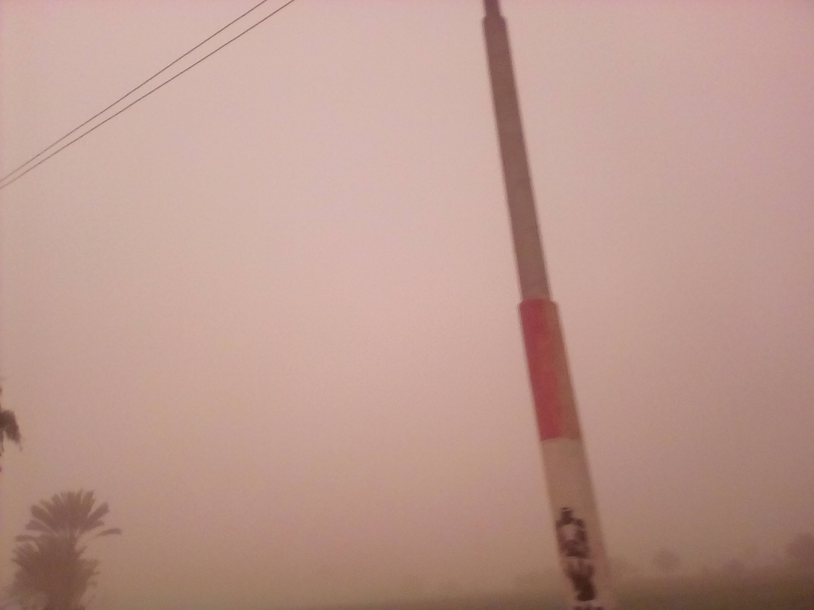 طقس سيئ وعاصفه ترابية تضرب المنيا  (2)