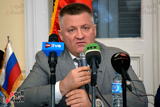 نائب وزير الصناعة الروسى يكشف تطورات المنطقة الصناعية شرق بورسعيد (5)