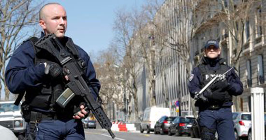 1--الشرطة-الفرنسية