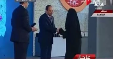 الرئيس السيسي فى احتفالية المرأة المصرية
