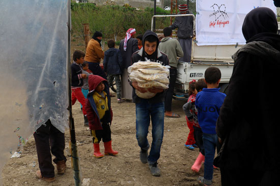 استمرار وصول المساعدات الغذائية لسوريا