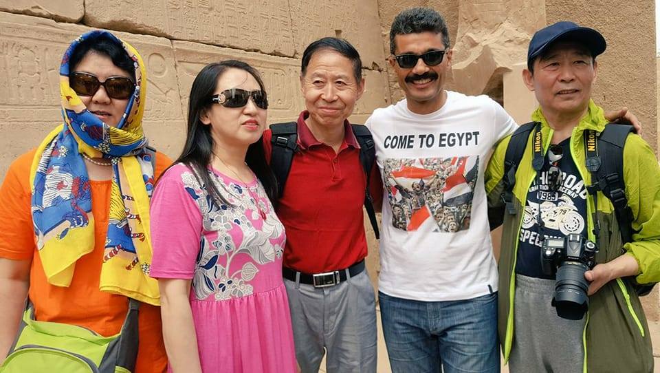 خالد النبوى يدعو السياح لزيارة مصر من الأقصر (1)