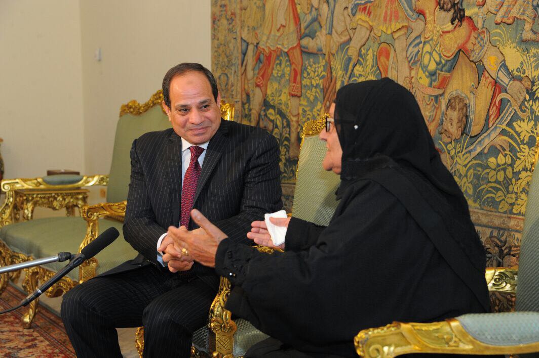 الرئيس السيسي يستقبل الحاجة سبيلة  (6)