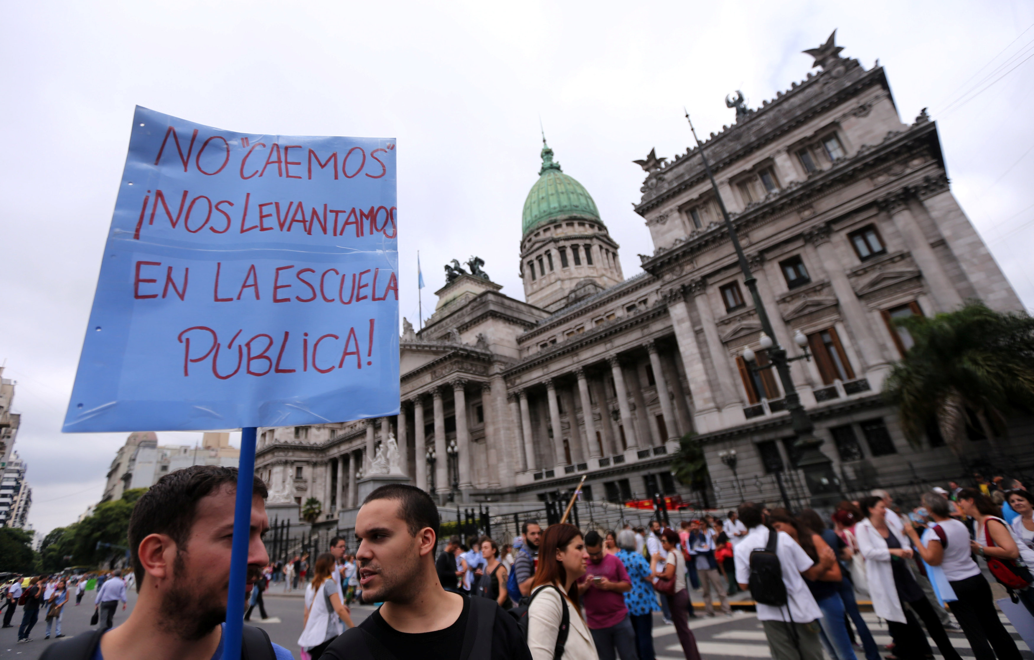 اضراب المعلمين فى الأرجنتين