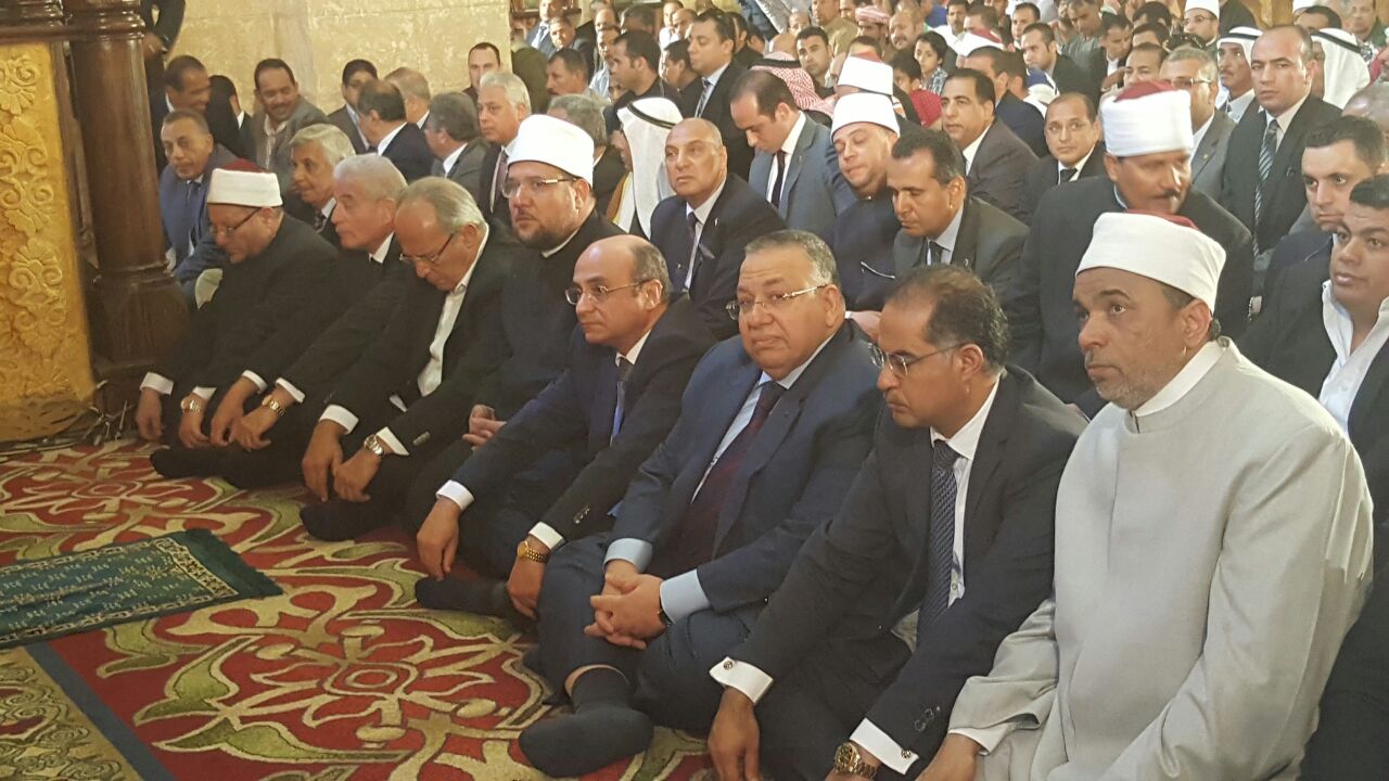 السيد الشريف خلال افتتاح مسجد الصحابة بشرم الشيخ
