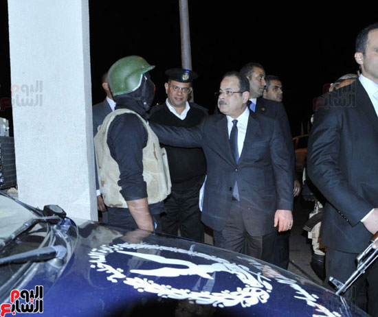 	جولات مفاجئة للواء مجدى عبد الغفار وزير الداخلية