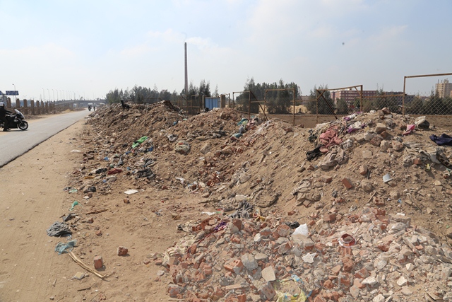 جولة مفاجأة لمحافظ المنوفية علي الأسواق والإشغالات والنظافة بمدينة قويسنا   (10)