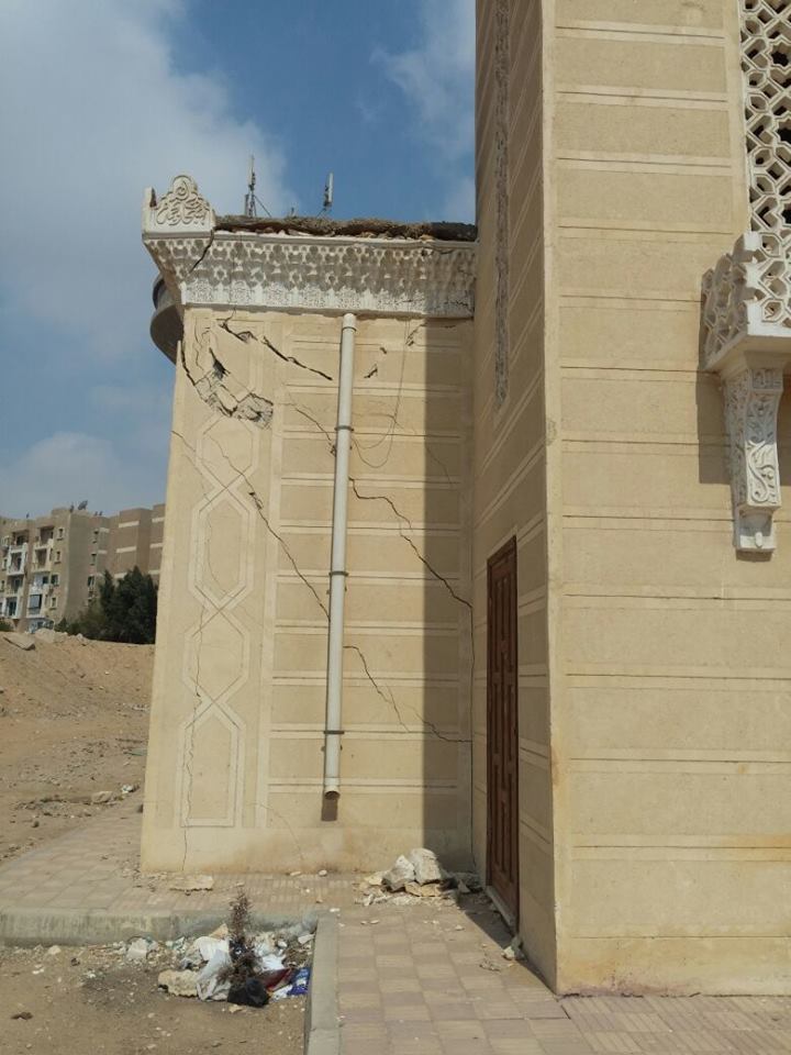 جدران المسجد من الخارج