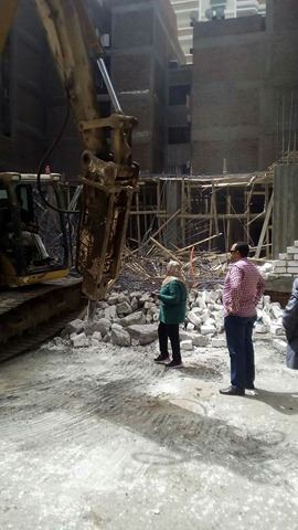 إزالة مباني مخالفة بحي شرق أسيوط (5)