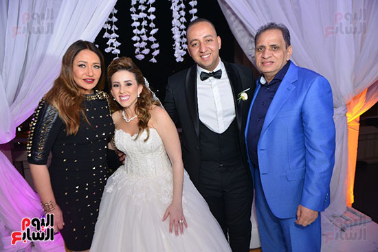 العروسان وليلي علوي وأحمد السبكي