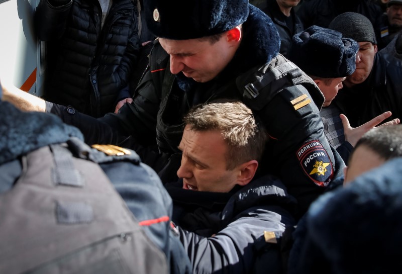 اعتقال المتظاهرين فى روسيا