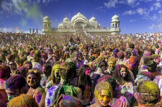 مهرجان هولى بالهند
