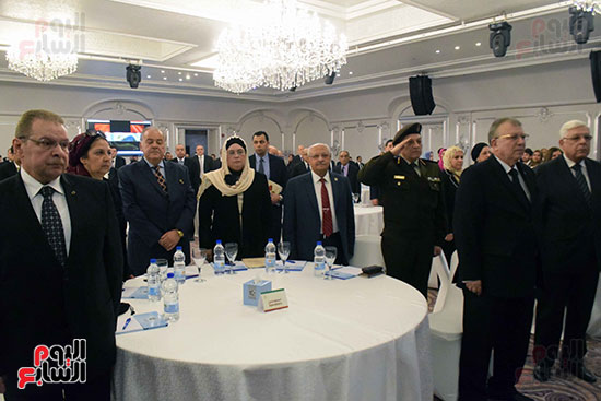 مؤتمر استراتيجية الدواء (2)