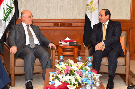 السيسى يستقبل رئيس الوزراء العراقى بمقر إقامته فى الأردن (2)
