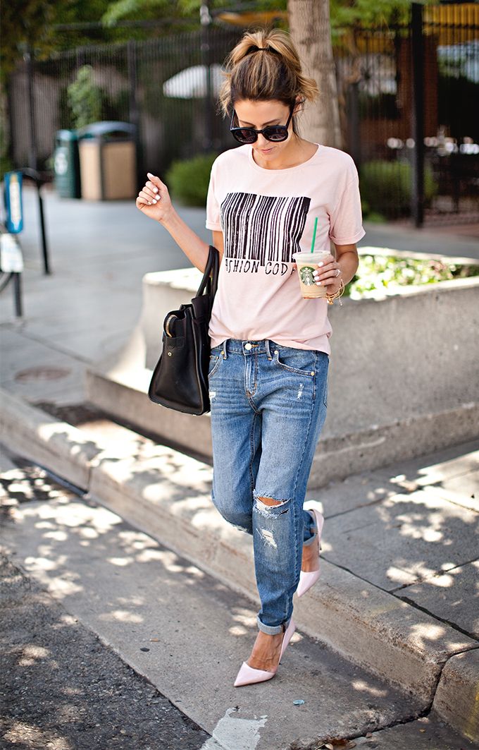 everyday-jeans-and-shirt-outfit