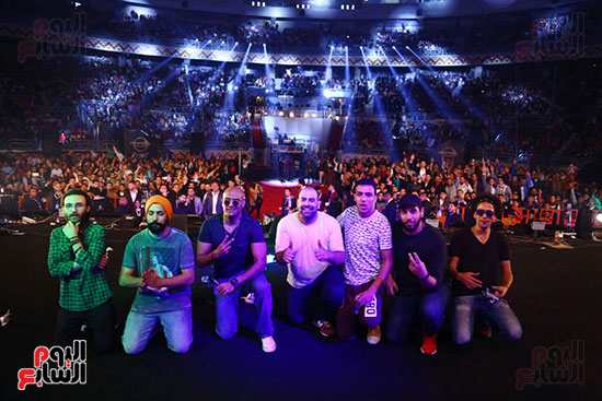 أعضاء فريق شارموفرز 