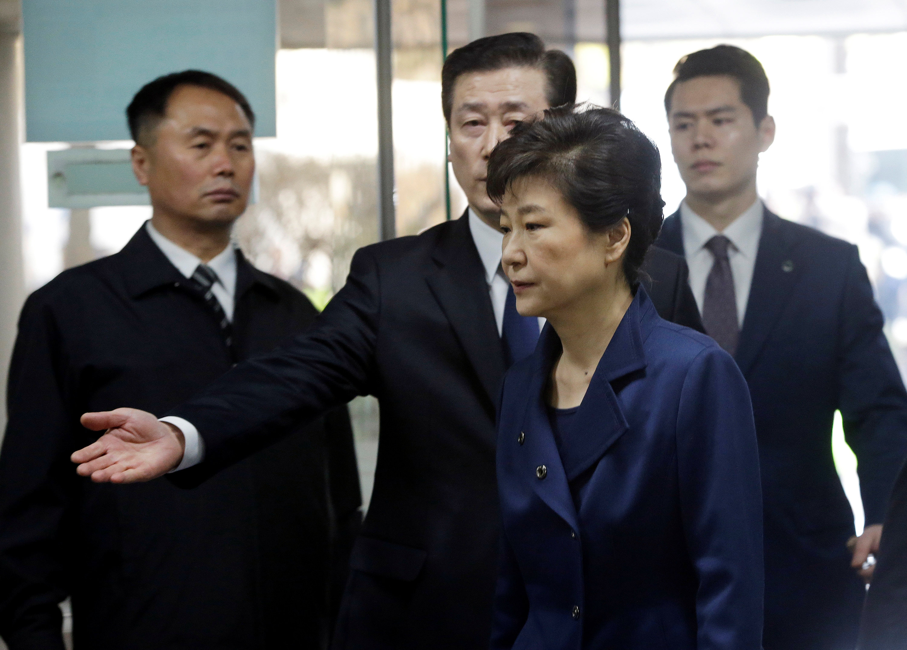 زعيمة كوريا الجنوبية السابقة تمثل امام المحكمة
