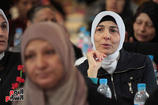 الأمهات السوريات ضمن الحاضرات