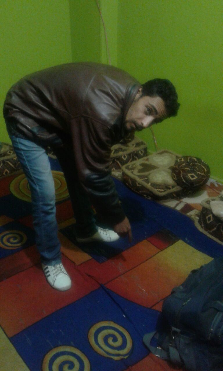 الادوات التى تم تعذيب الطفل بها (1)