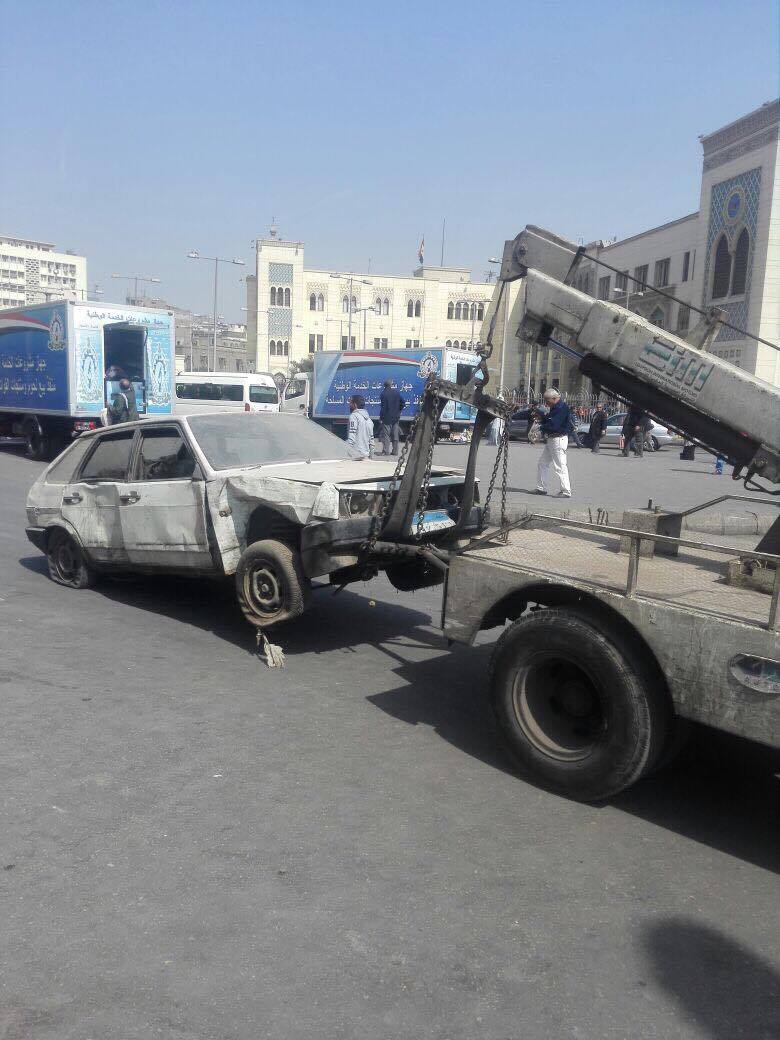رفع سيارات متهالكه من شوارع القاهره (2)