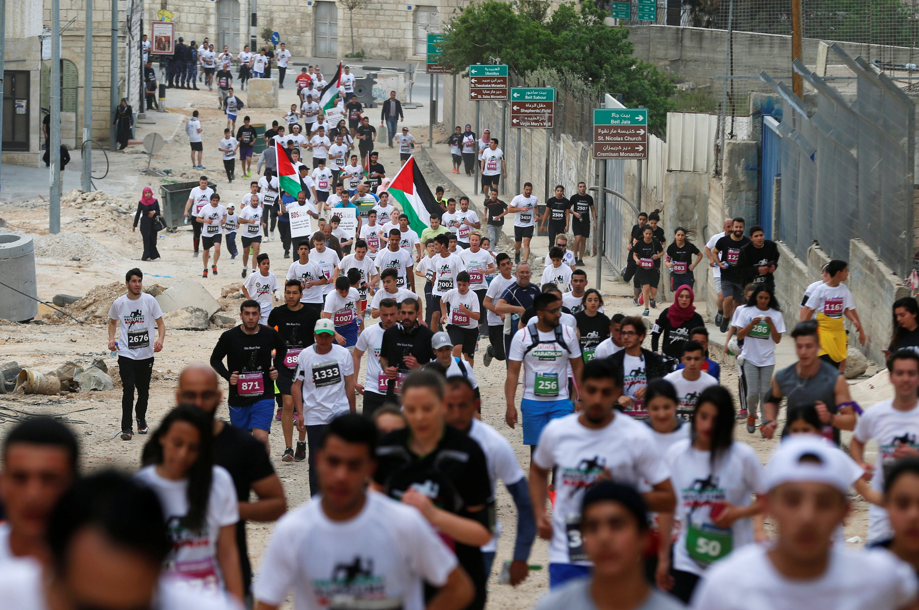 6 آلاف متسابق يشاركون فى ماراثون فلسطين الدولى الخامس