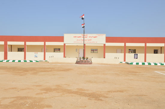 مدرسة-جديدة-لابناء-سيناء-برأس-سدر